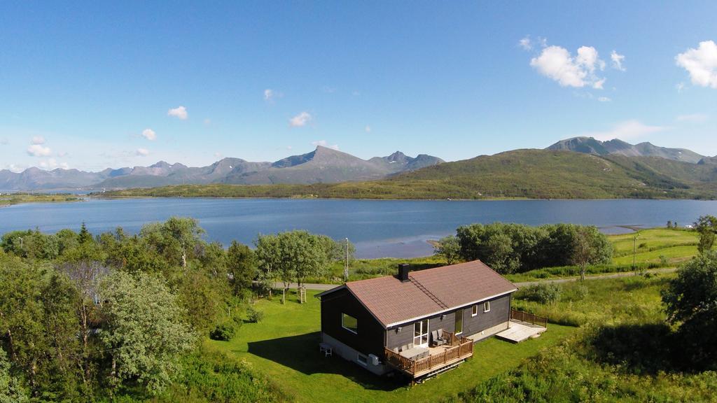 Midt I Lofoten Alstad  Exteriör bild